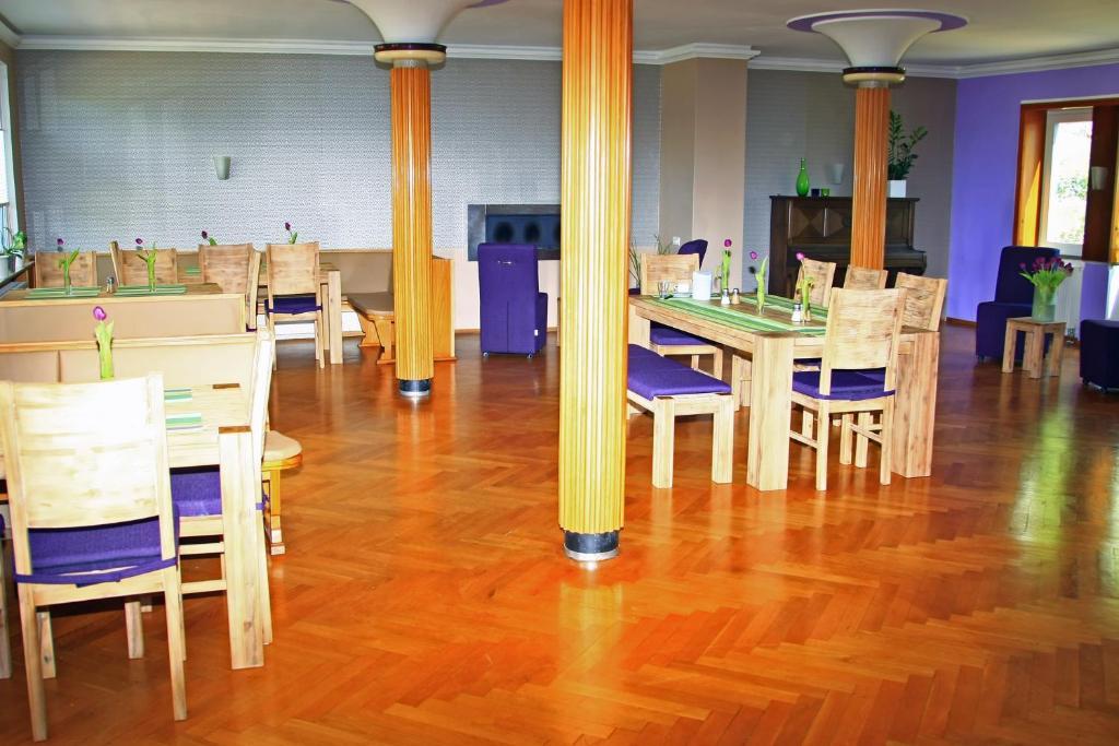 Hotel Sonnenhof Sindelfingen Exterior foto